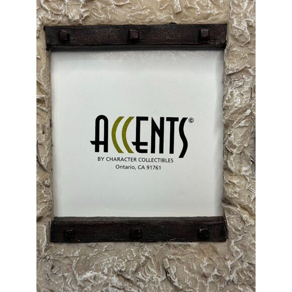 Stone Look Picture Frame with Heart - Picture 3 of 6